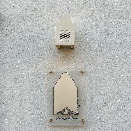 Palazzo Alma Luxury Rooms Casarano Exterior photo